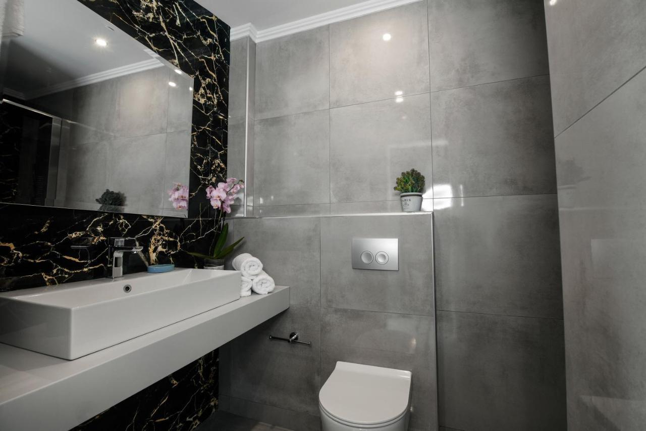Le Grand Reve Aparthotel Gerakini Luaran gambar